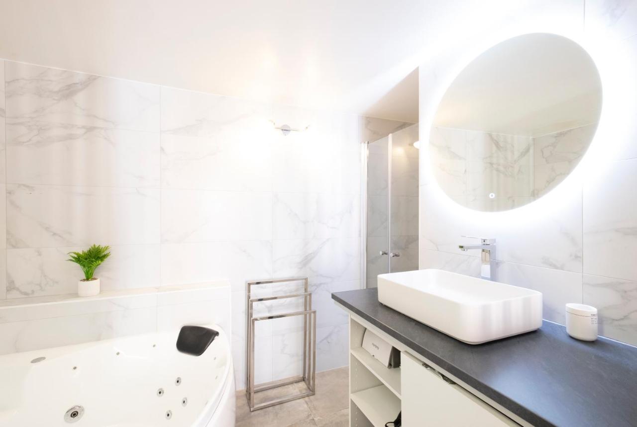 Petit Cocon Au Centre D'Annecy Apartment Ngoại thất bức ảnh