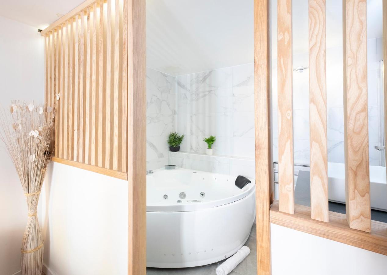 Petit Cocon Au Centre D'Annecy Apartment Ngoại thất bức ảnh